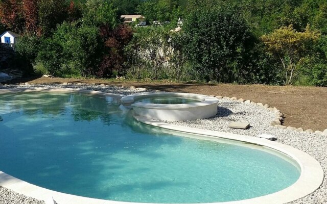 Apartment With 2 Bedrooms in Grospierres, With Wonderful Mountain View