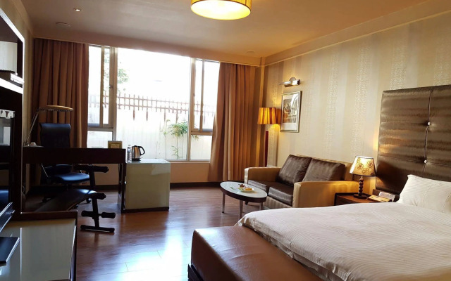 Gueylin Hotel