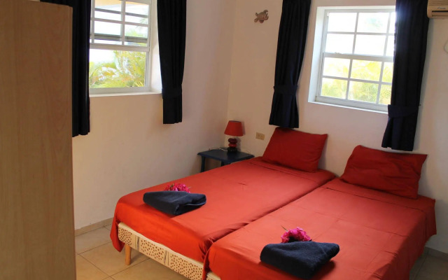 Bahia Apartments & Diving