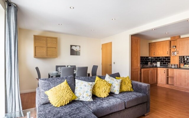 Stay In Curzon Apartments