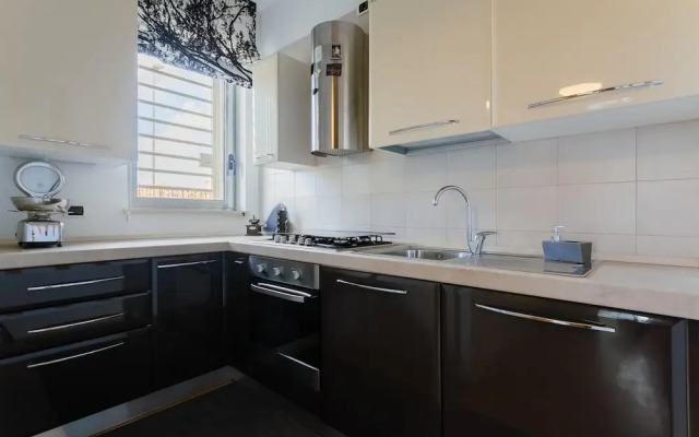 Ivy House in Bari With 1 Bedrooms and 1 Bathrooms