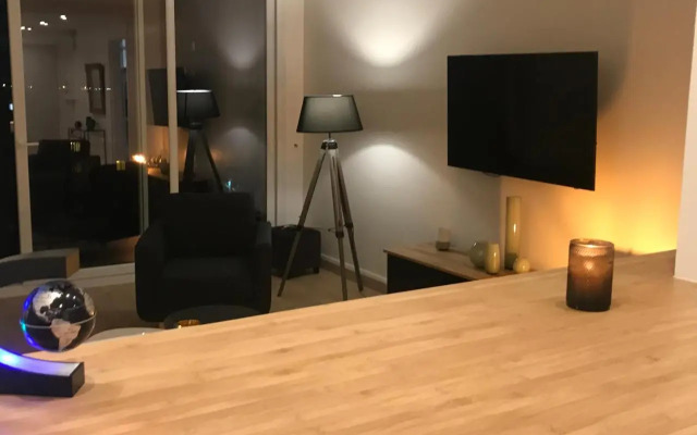 T4 refait à neuf Rennes, 3 ch. parking, 2 balcons.