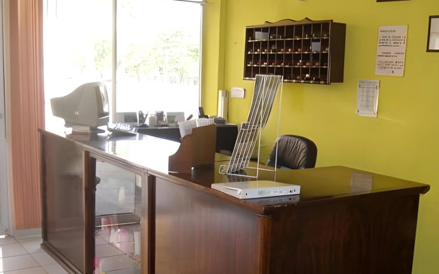 Hotel Moreno