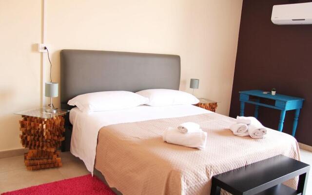 Urban Pop Hostel & BnB