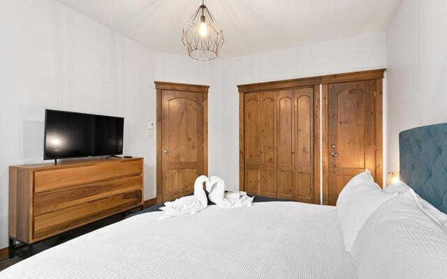 Le Manoir 106-7 by Escapades Tremblant