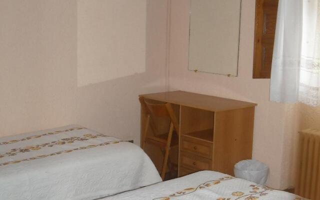 Hostal Paratene