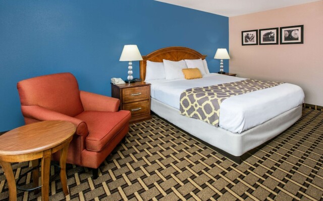 Baymont Inn & Suites Lawton