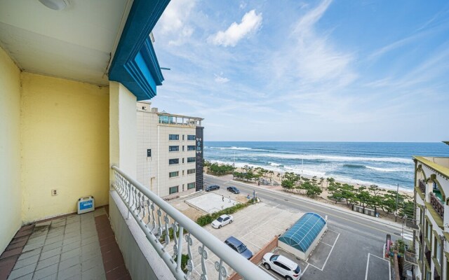 Gangneung Gyeongpodae Interpark