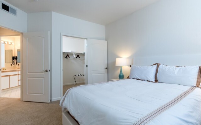 The Oaks by Bluebird Suites