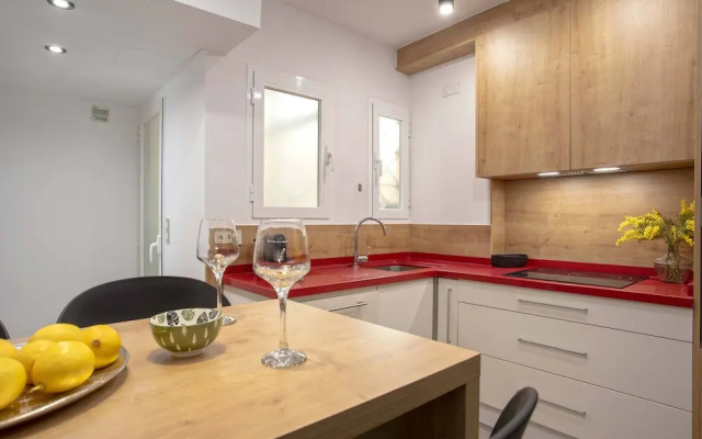 Luxury Apartment in City Center. Puerta Real II