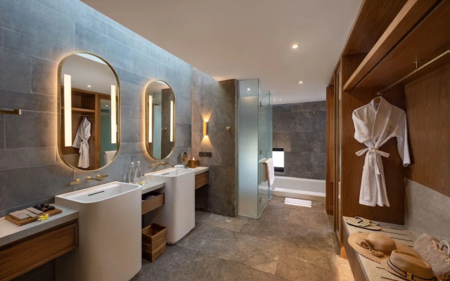 Sumitra Luxury Villas & Resort by Pramana