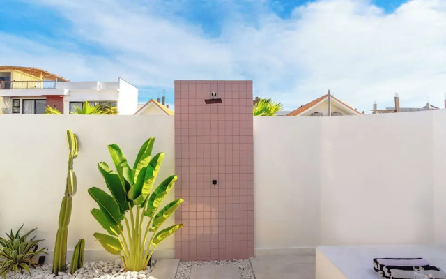 Stylish Private Pool Villa in Pererenan