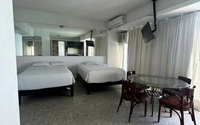 Suites Omega Torres Gemelas