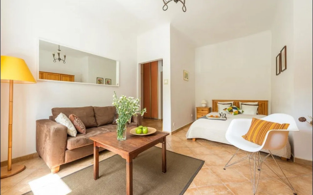 P&O Plac Zbawiciela 2