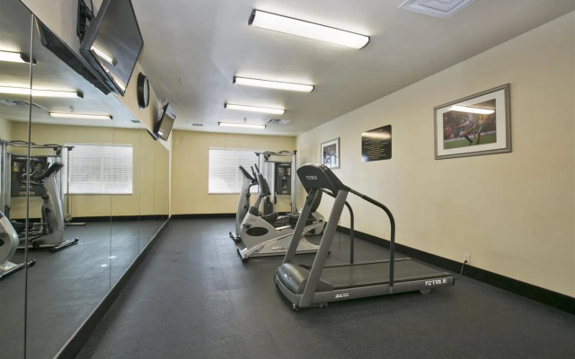 Best Western Plus Blaine at the National Sports Center