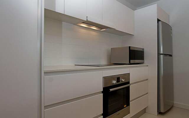 Accommodate Canberra - Trieste