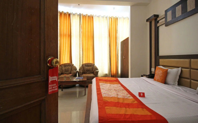 OYO 5855 Hotel Neelkanth