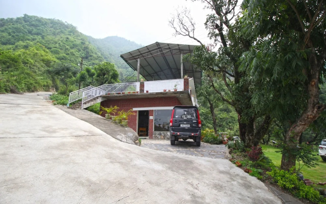 OYO 5776 near Mussoorie Road