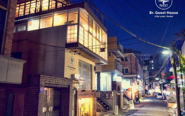 Br. Guesthouse Hongdae