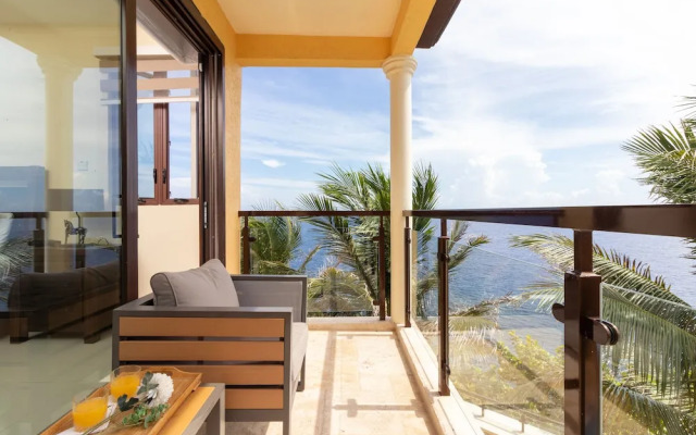 Breathaking Luxury Cliffside Villa