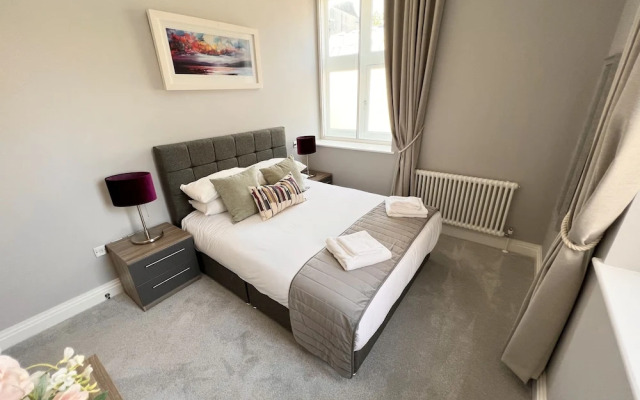 Windsor Castle Apartments