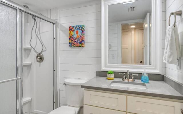 Island Palms Retreat