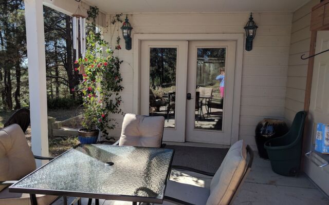 IVACAZ Suites on the Golf Course