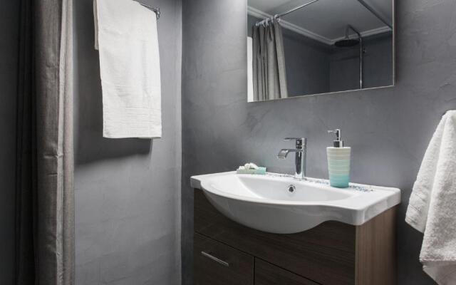 Cozy, Central, Safe apartment close to Acropolis