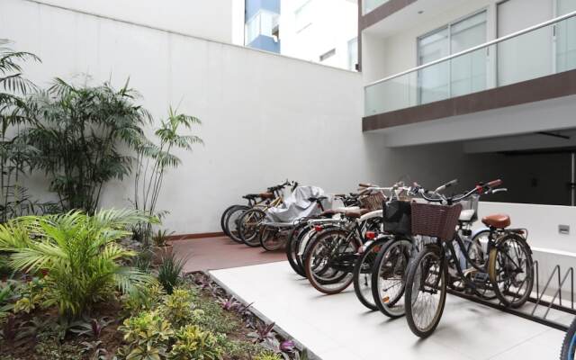 2BDR APT w/ pool & gym - Barranco!
