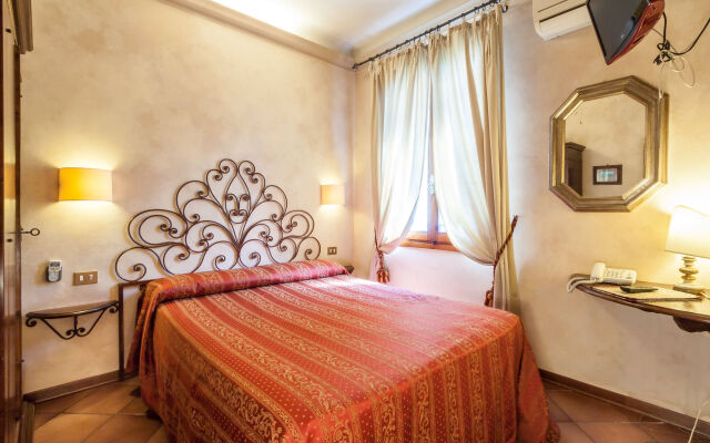 Hotel Marios