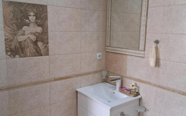 Infinity Boutique Apartments