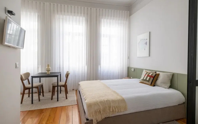 Braga Essence Studio by Minhos Guest