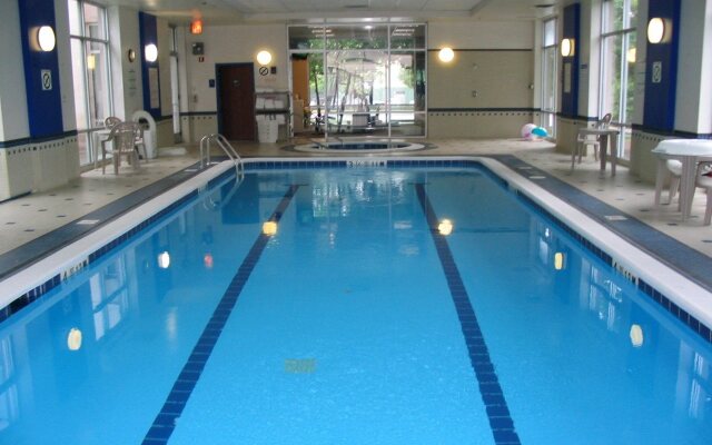 Holiday Inn Piscataway Somerset by IHG
