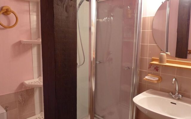 Ferme Adrien Chambres et Table D'hôtes