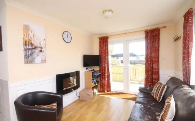 7A Medmerry Park 2 Bedroom Chalet