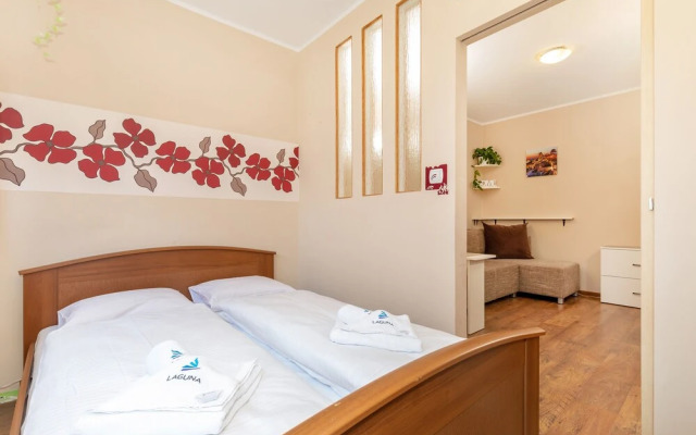 Apartments Matejki by Renters