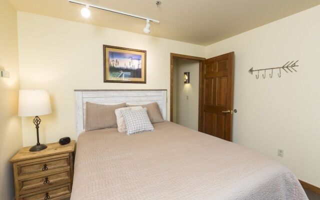 Kintla 202 - 3 Br Condo