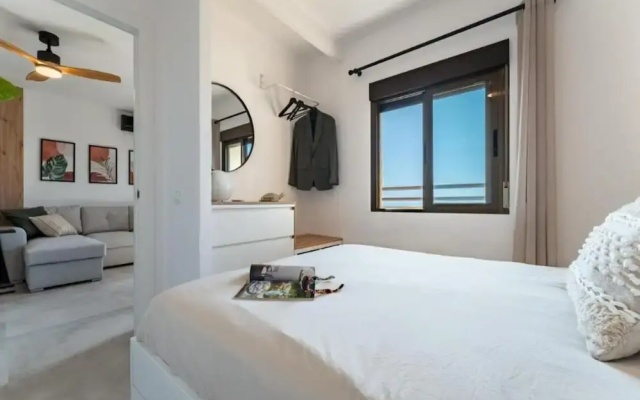 Seabeach Apartment in Aguadulce