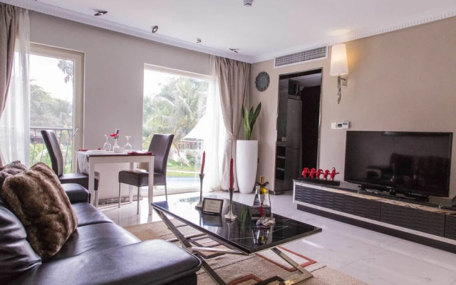 Red Mango Apartment Hotel
