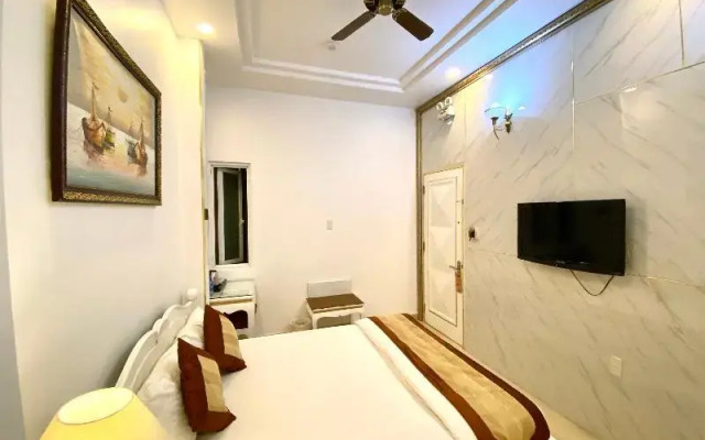 Tulip Hotel 1