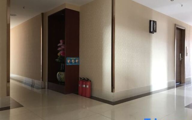 Marriott Business Hotel (Gaozhou People's Court)