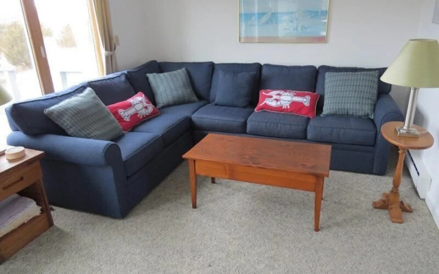 19 Lobster Lane - Four Bedroom House