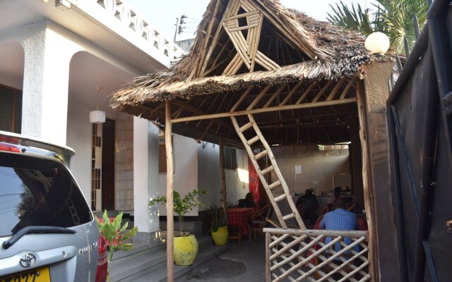 Kituri Royal Annex