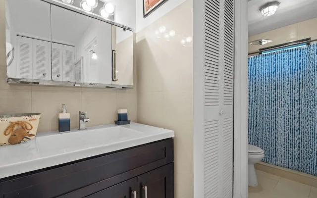 Bayshore Loft Breeze Coastal Comfort Luquillo