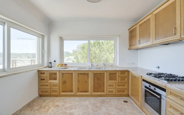 Coastline Arrabida Villa by Cadenzalux