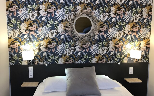 Logis Hôtel Au Chêne Vert