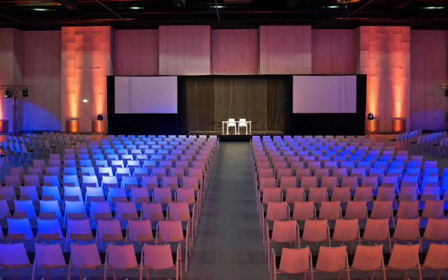 H4 Hotel Wyndham Paris Pleyel Resort