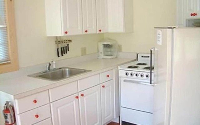 Fountain Point Resort