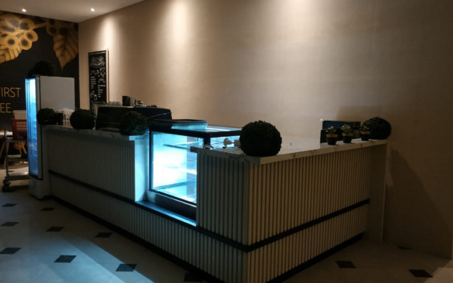 Zenith Premiere Hotel Baubau – Lobby – Baubau