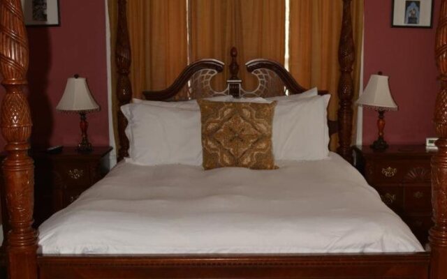 The Londoner Bed & Breakfast